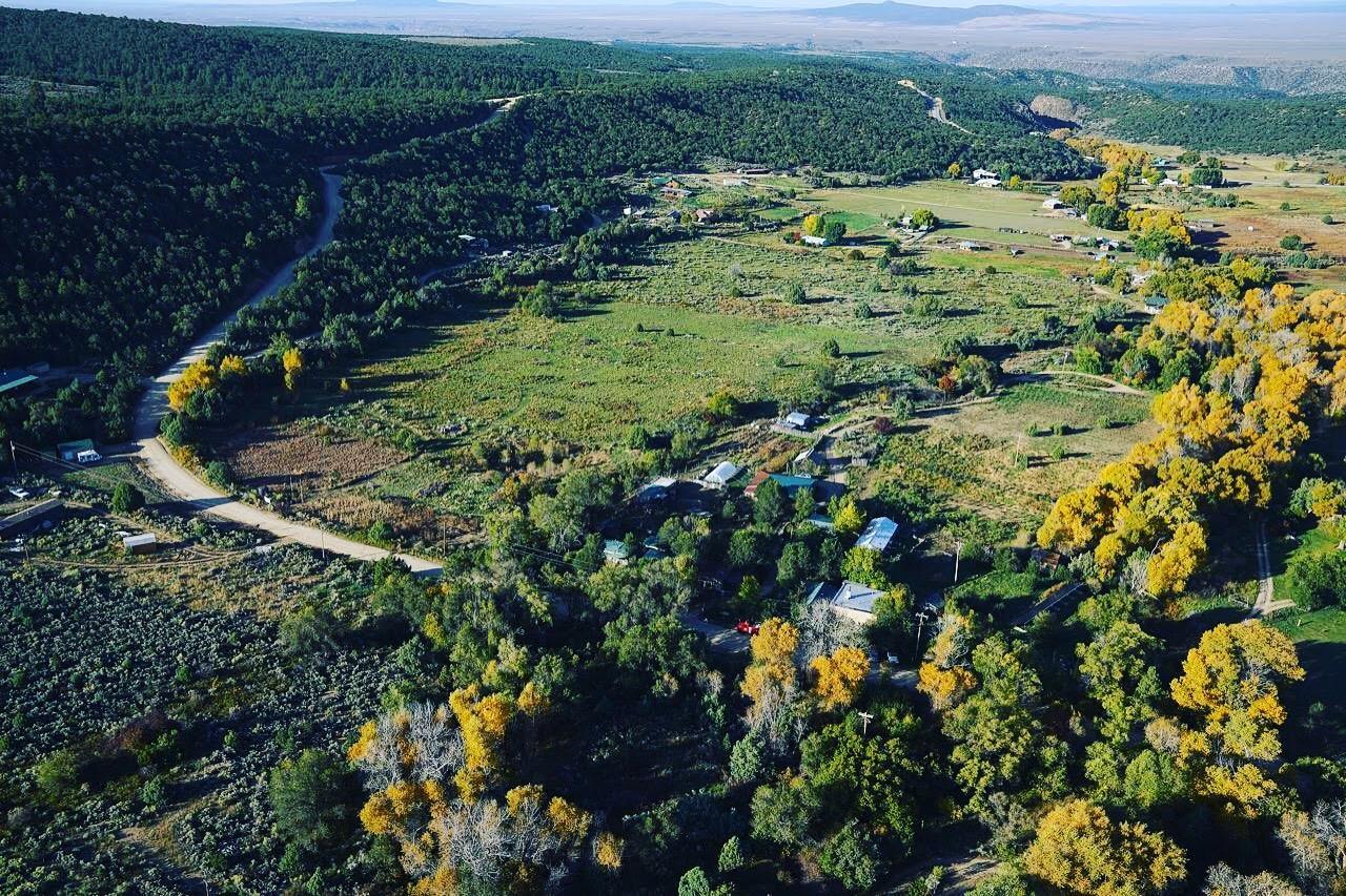 Taos Goji Farm & Eco-Lodge Retreat Arroyo Seco Экстерьер фото