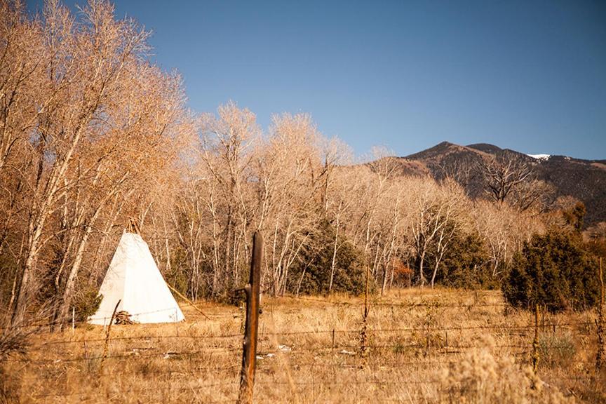 Taos Goji Farm & Eco-Lodge Retreat Arroyo Seco Экстерьер фото